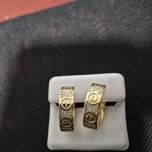 Dainty 4.5ct VVS Moissanite Love Hoops – 925 Gold Vermeil